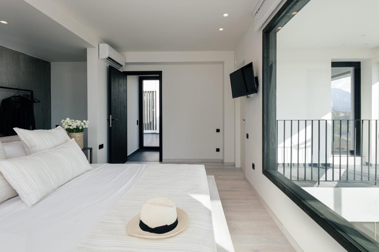 Mayeia Villas Плакиас Екстериор снимка