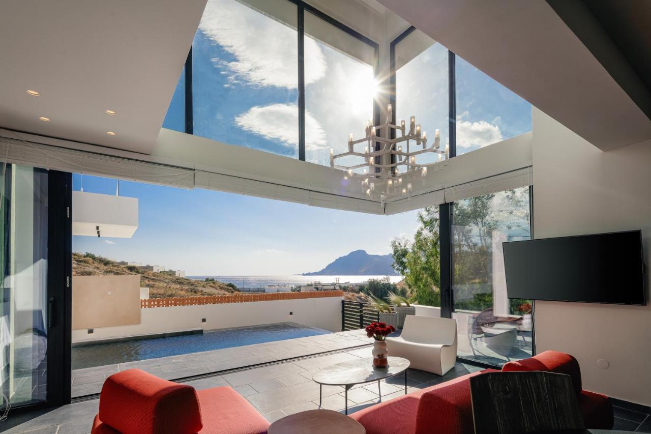 Mayeia Villas Плакиас Екстериор снимка