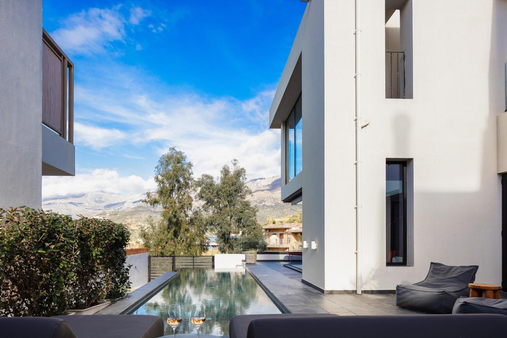 Mayeia Villas Плакиас Екстериор снимка